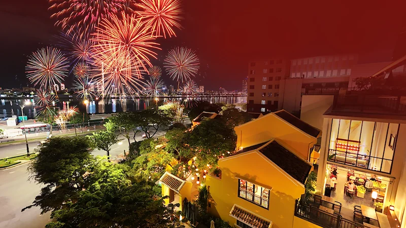 Top 12 rooftop, nhà hàng xem pháo hoa Đà Nẵng view đẹp - Travel Easy
