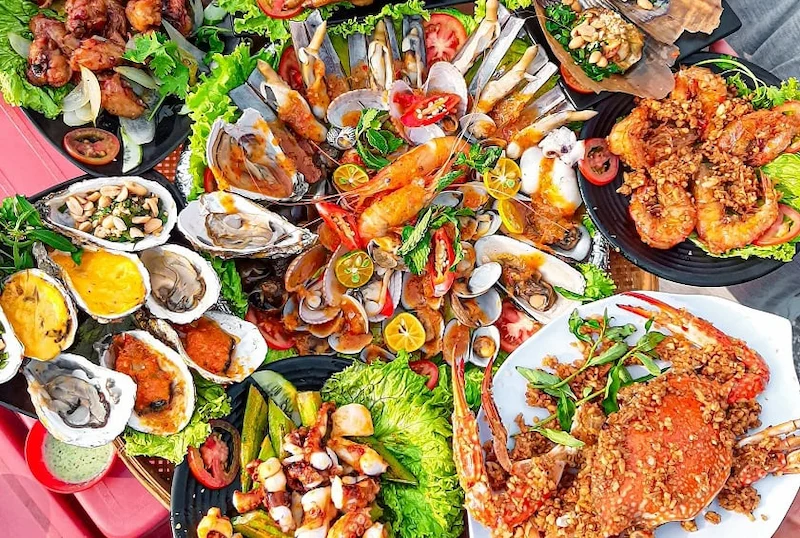 Ăn gì ở Đà Nẵng? 15 món ngon và đặc sản nhất định phải thử - Travel Easy