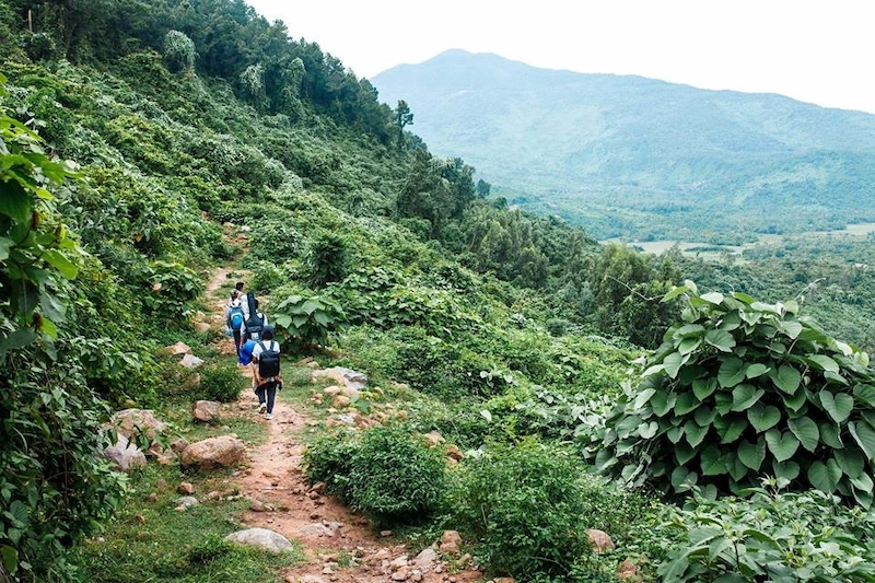 Bỏ túi kinh nghiệm đi cắm trại Làng Vân Đà Nẵng cực chill - TravelEasy