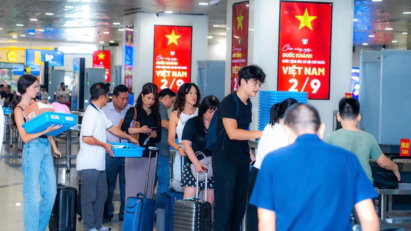 Kinh nghiệm đi sân bay Nội Bài: Sơ đồ, di chuyển và gửi xe - TravelEasy