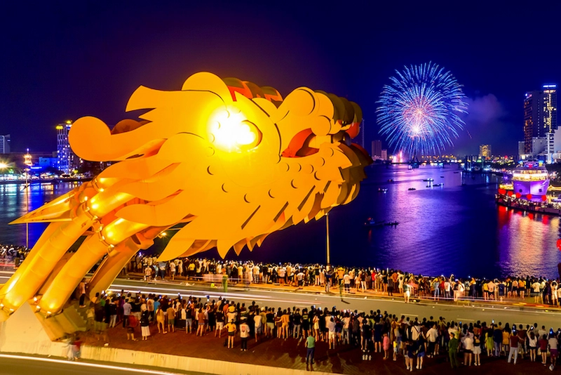 Kinh nghiệm đi lễ hội pháo hoa Đà Nẵng DIFF 2026 đầy đủ nhất - Travel Easy