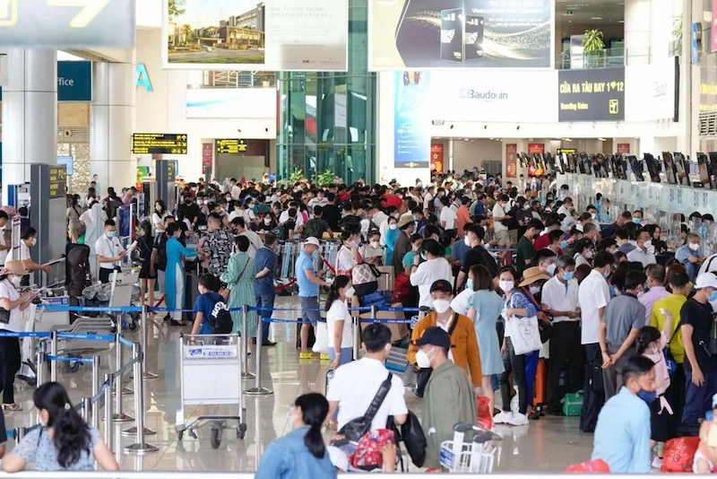 Cập nhật vé máy bay Tết 2027 - TravelEasy