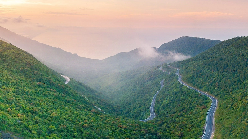 Bỏ túi kinh nghiệm đi cắm trại Làng Vân Đà Nẵng cực chill - TravelEasy