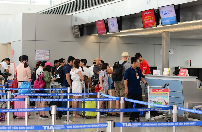 Giá vé máy bay tết 2027 cập nhật mới nhất - TravelEasy