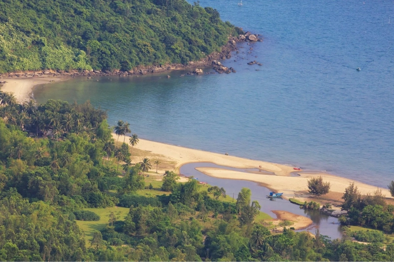 Bỏ túi kinh nghiệm đi cắm trại Làng Vân Đà Nẵng cực chill - TravelEasy