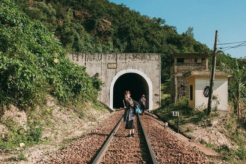 Bỏ túi kinh nghiệm đi cắm trại Làng Vân Đà Nẵng cực chill - TravelEasy