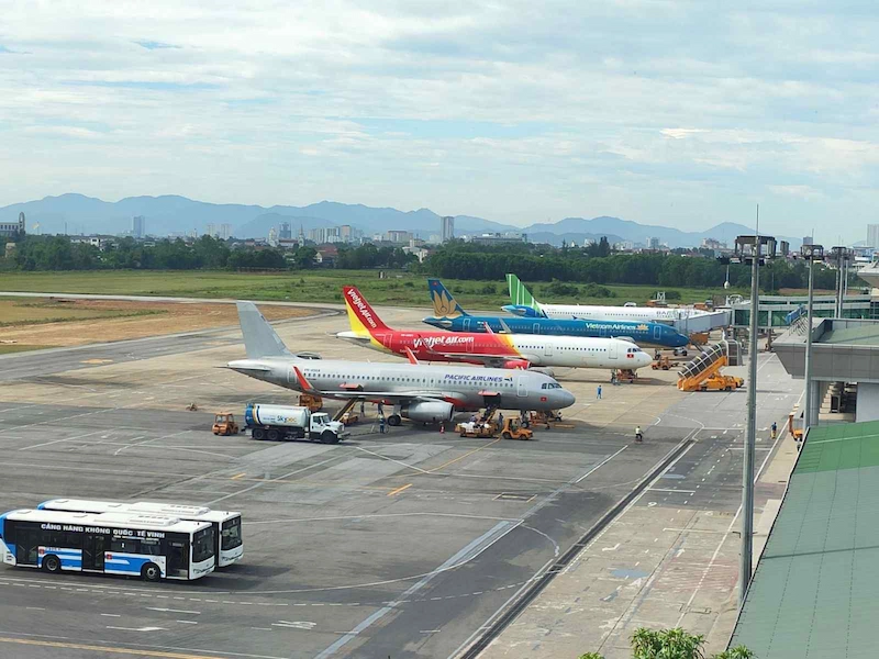 Vé máy bay Tết Sài Gòn Vinh - TravelEasy