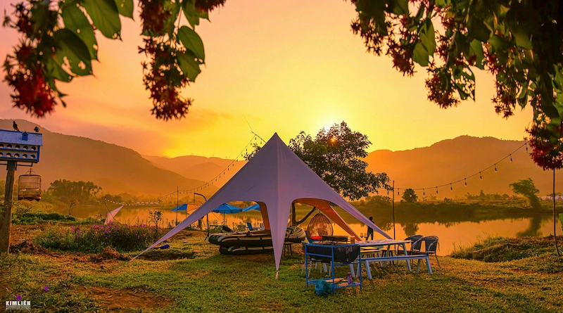 Du lịch Hòa Bắc Đà Nẵng: Điểm cắm trại "chữa lành" lý tưởng - TravelEasy