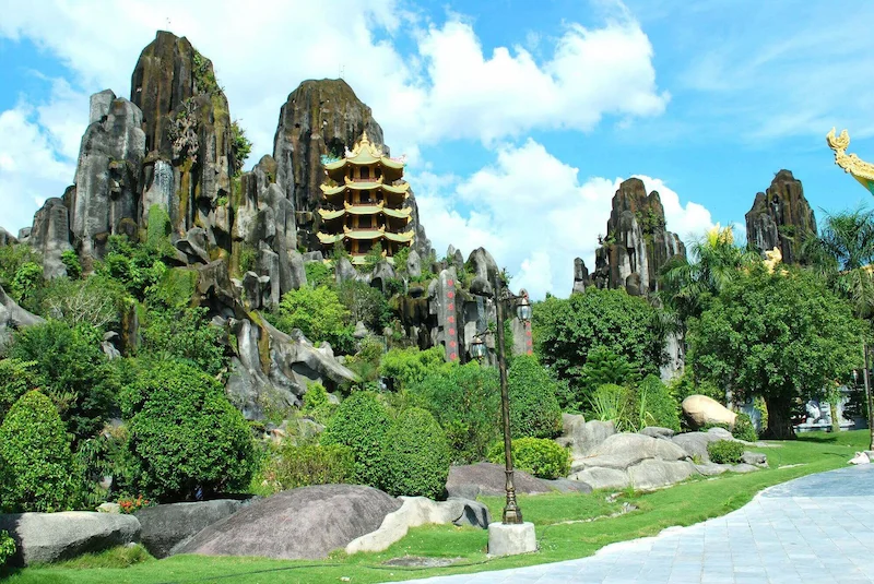 Gợi ý lịch trình du lịch Đà Nẵng 3 ngày 2 đêm chi tiết - Travel Easy