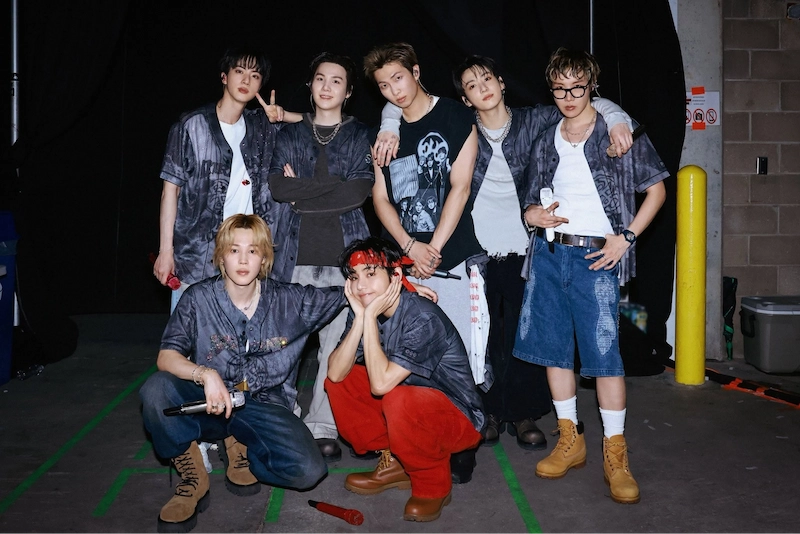 Tất tần tật concert BTS 2026: Lịch trình, giá vé và cách săn - TravelEasy